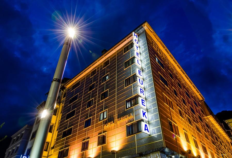 Yomo Eureka Hotel Andorra la Vella Exterior photo
