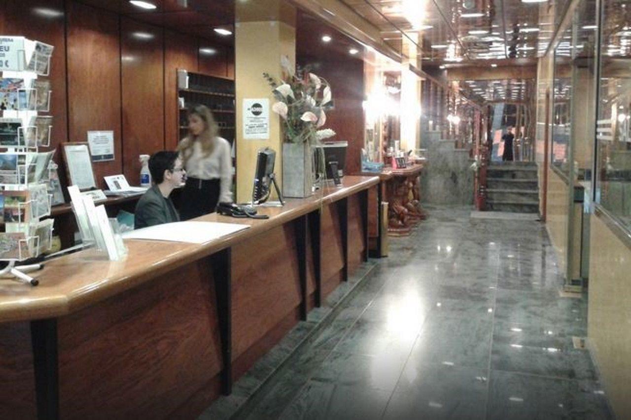 Yomo Eureka Hotel Andorra la Vella Exterior photo